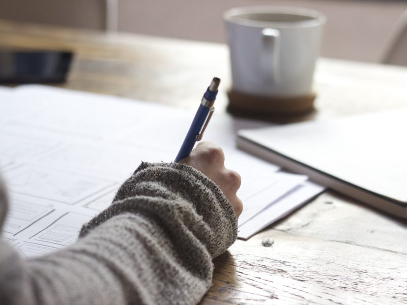 writing-828911_1920